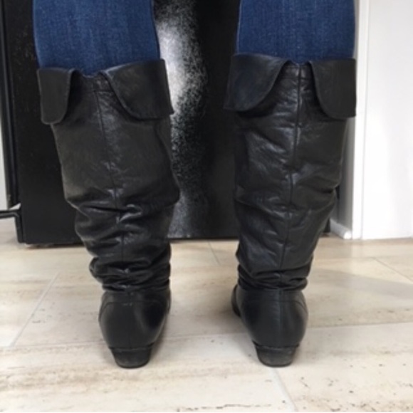 Black leather Steve Madden boots - Picture 2 of 4